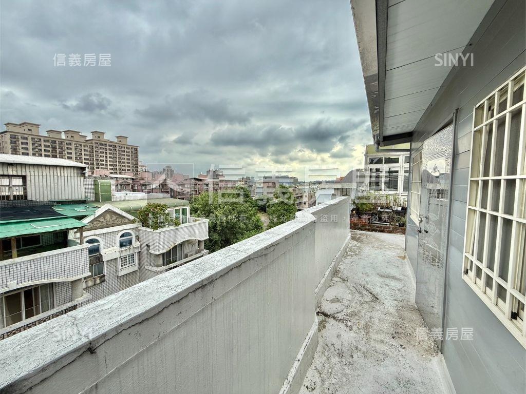 專任。廣豐上疊翡翠新都房屋室內格局與周邊環境