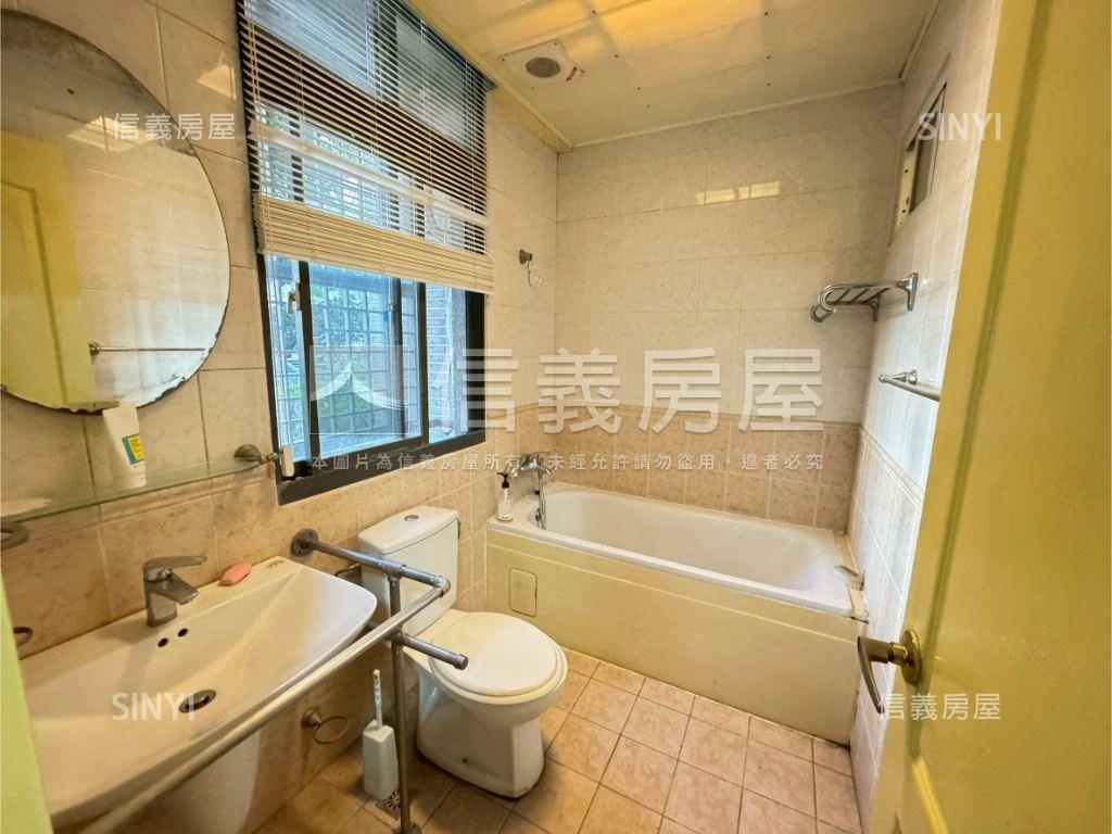 長輩最愛一樓無障礙附車位房屋室內格局與周邊環境