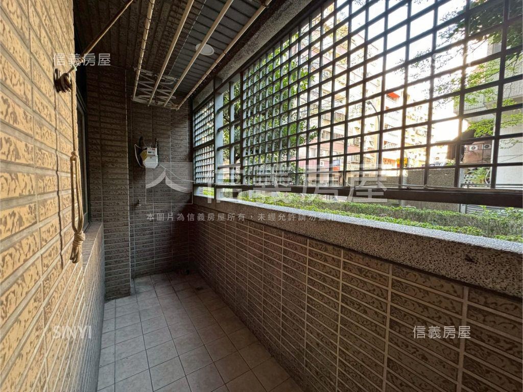 長輩最愛一樓無障礙附車位房屋室內格局與周邊環境