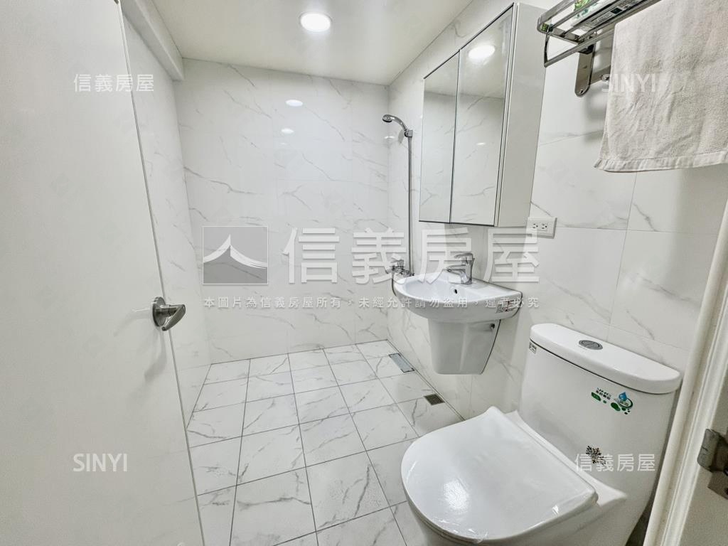 信義安和典雅三房房屋室內格局與周邊環境