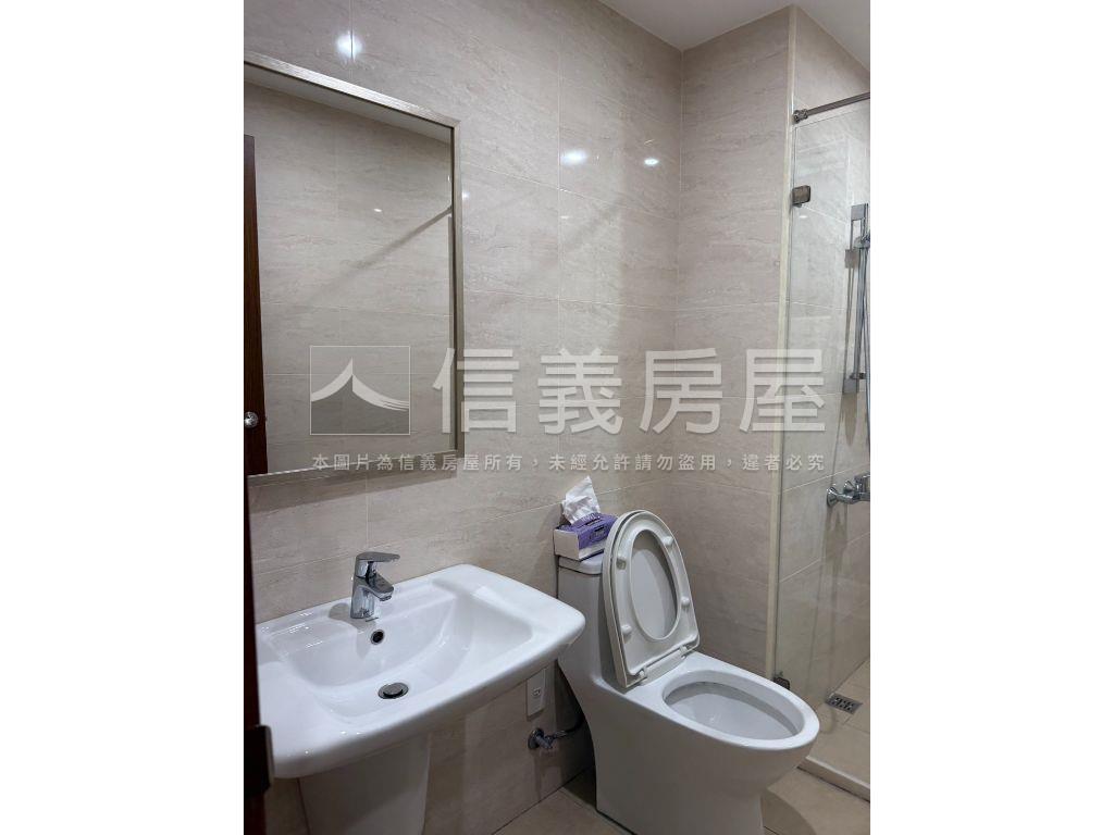 君大院雙平車視野戶房屋室內格局與周邊環境