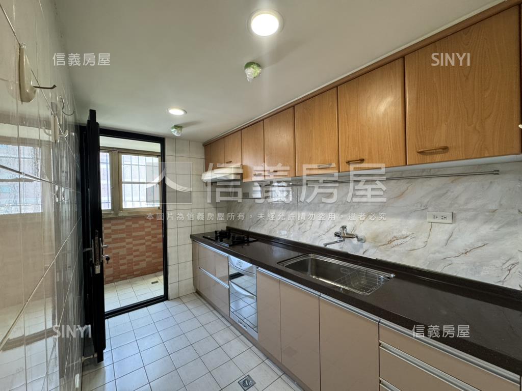 近彰基同成龍如意裝潢美屋房屋室內格局與周邊環境