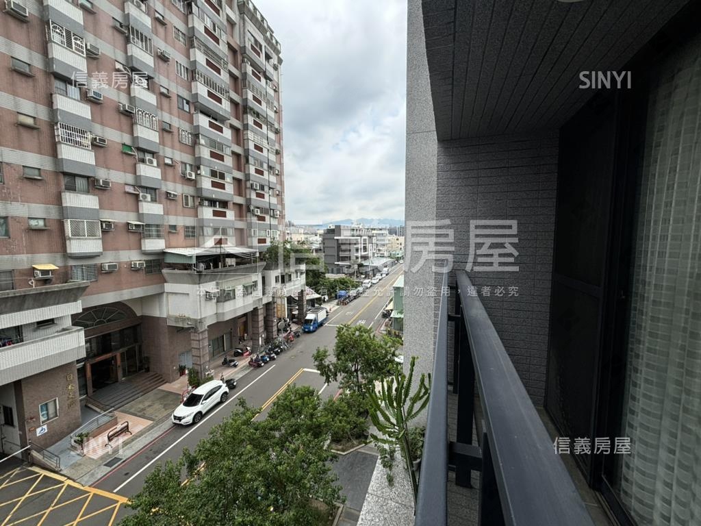 一中樂敘２房２衛雙平車位房屋室內格局與周邊環境