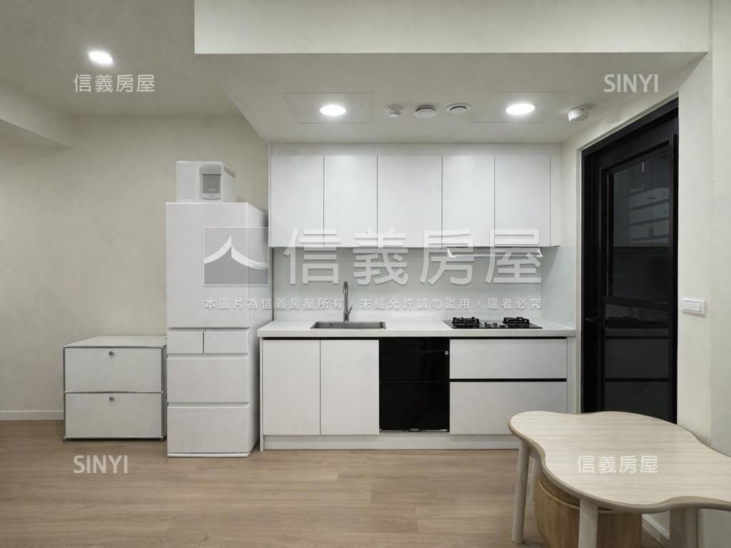 寶台Ａ１７裝潢兩房車位房屋室內格局與周邊環境