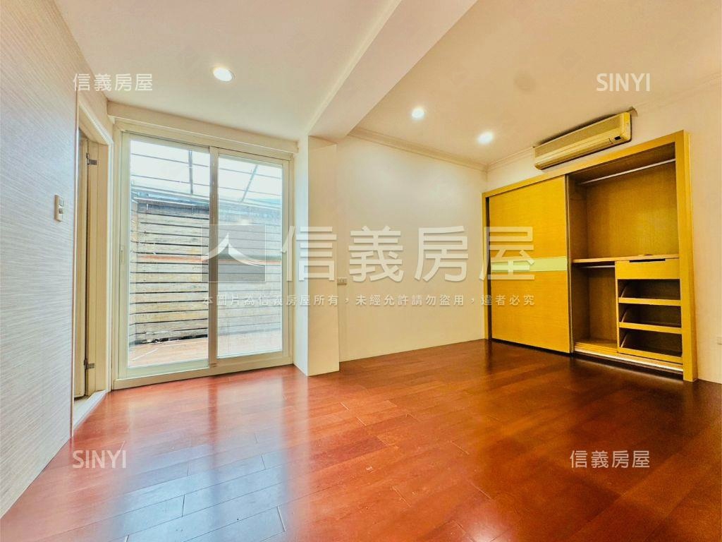 師大庭院一樓有車庫房屋室內格局與周邊環境