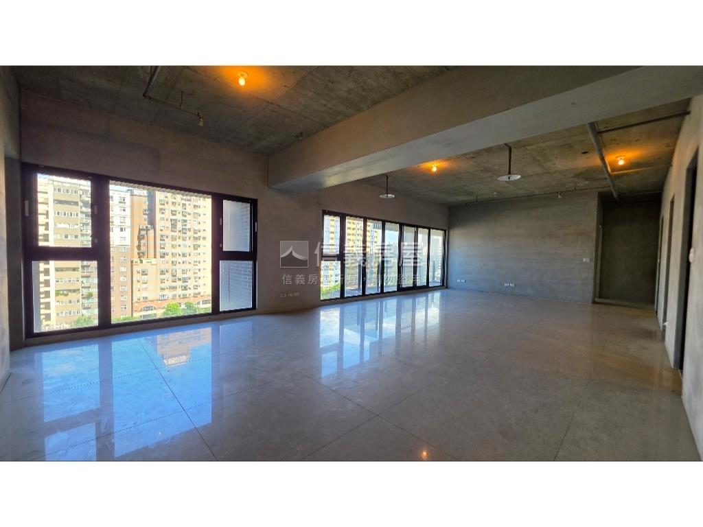 昭揚縱橫樹梢河景美屋房屋室內格局與周邊環境