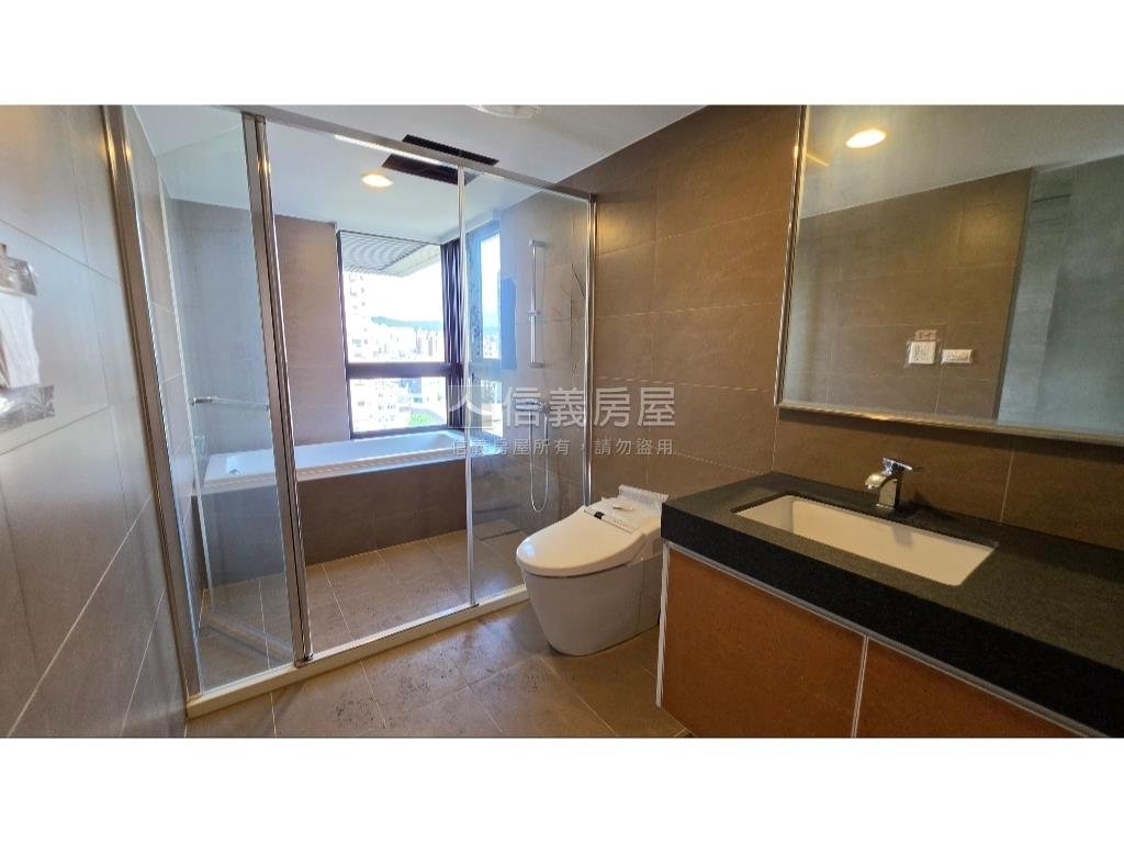 昭揚縱橫樹梢河景美屋房屋室內格局與周邊環境