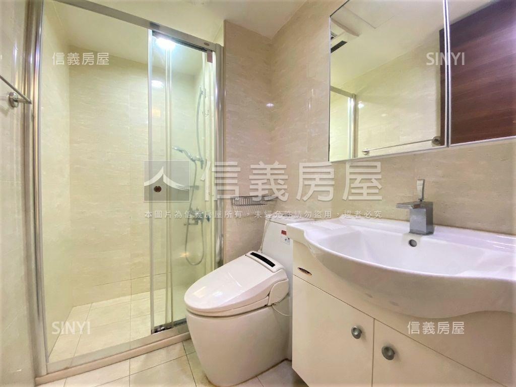 海洋都心裝潢美屋房屋室內格局與周邊環境