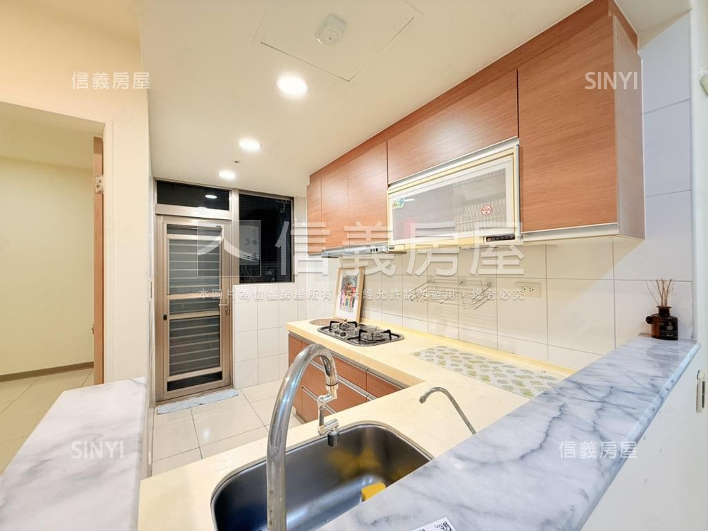 劍橋品味景觀屋房屋室內格局與周邊環境