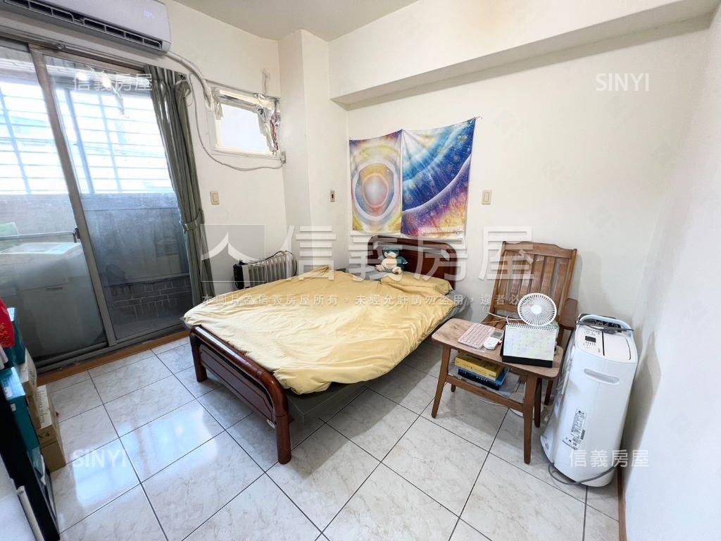 寶成稀有成家電梯兩房房屋室內格局與周邊環境