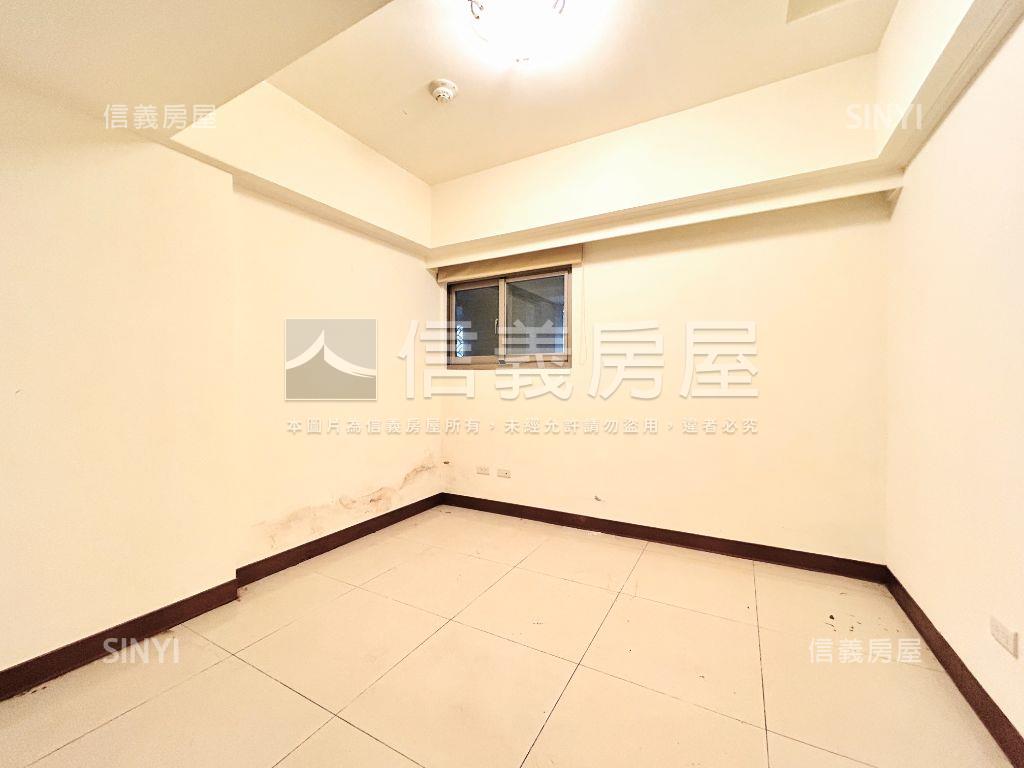 財政局標售—梵帝崗四房房屋室內格局與周邊環境