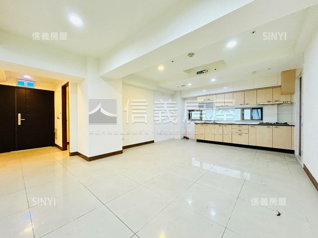 財政局標售—梵帝崗四房房屋室內格局與周邊環境