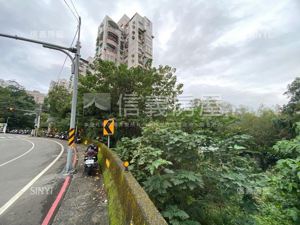 深坑區稀有農牧用地房屋室內格局與周邊環境