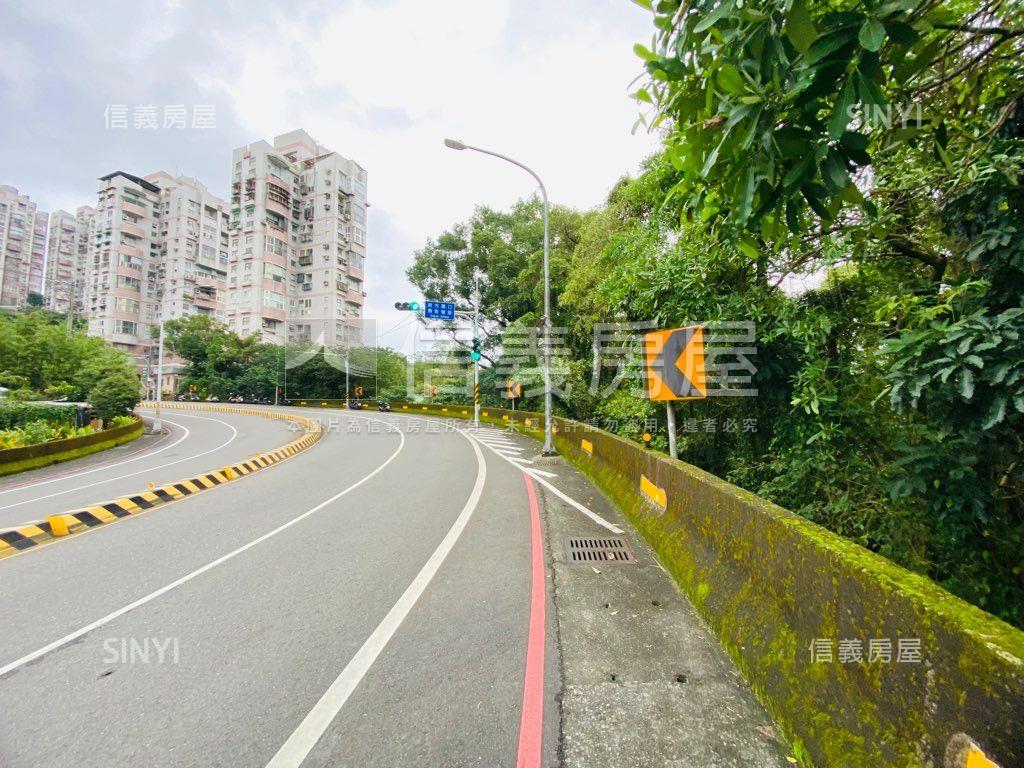 深坑區稀有農牧用地房屋室內格局與周邊環境