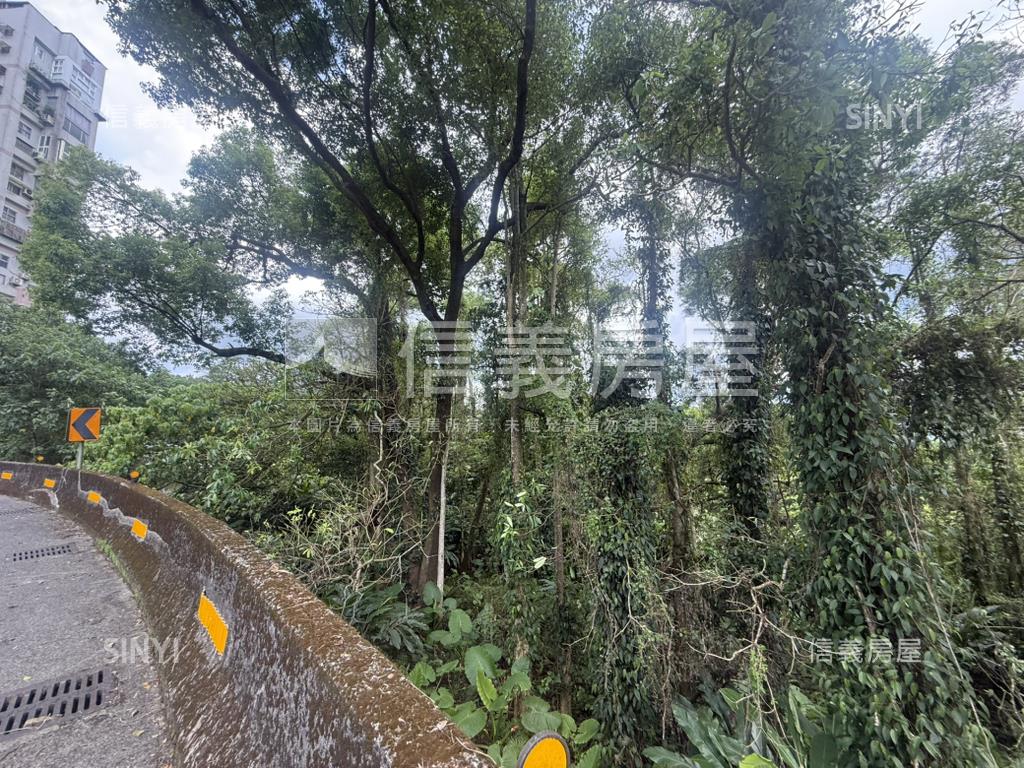 深坑區稀有農牧用地房屋室內格局與周邊環境