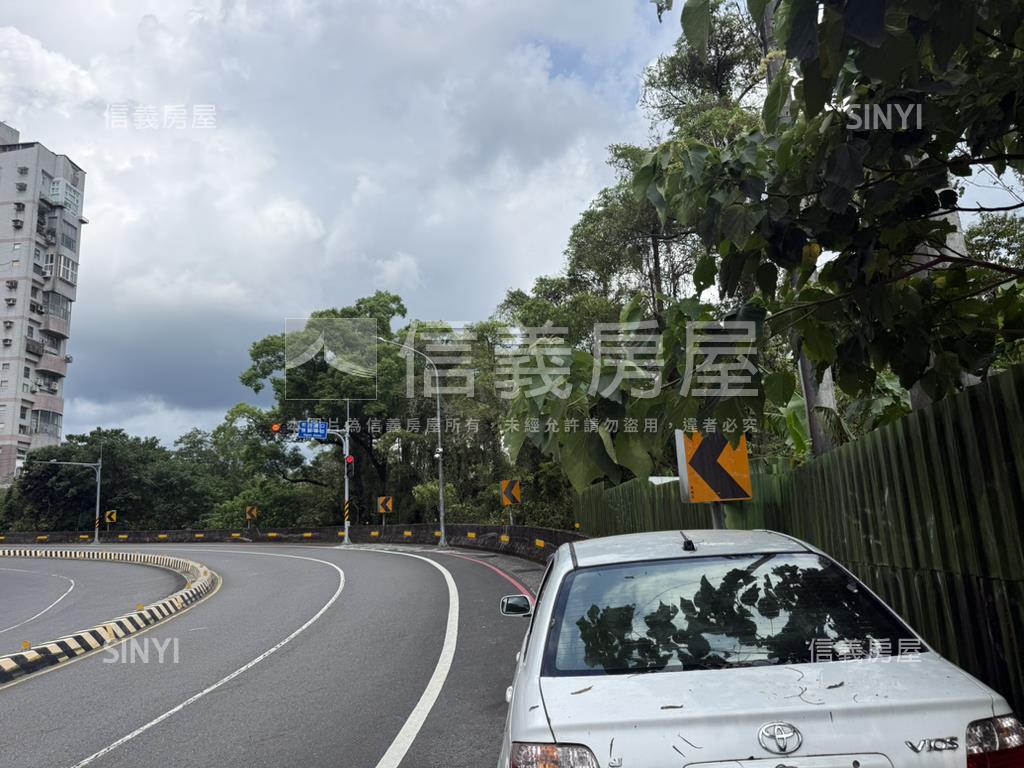 深坑區稀有農牧用地房屋室內格局與周邊環境