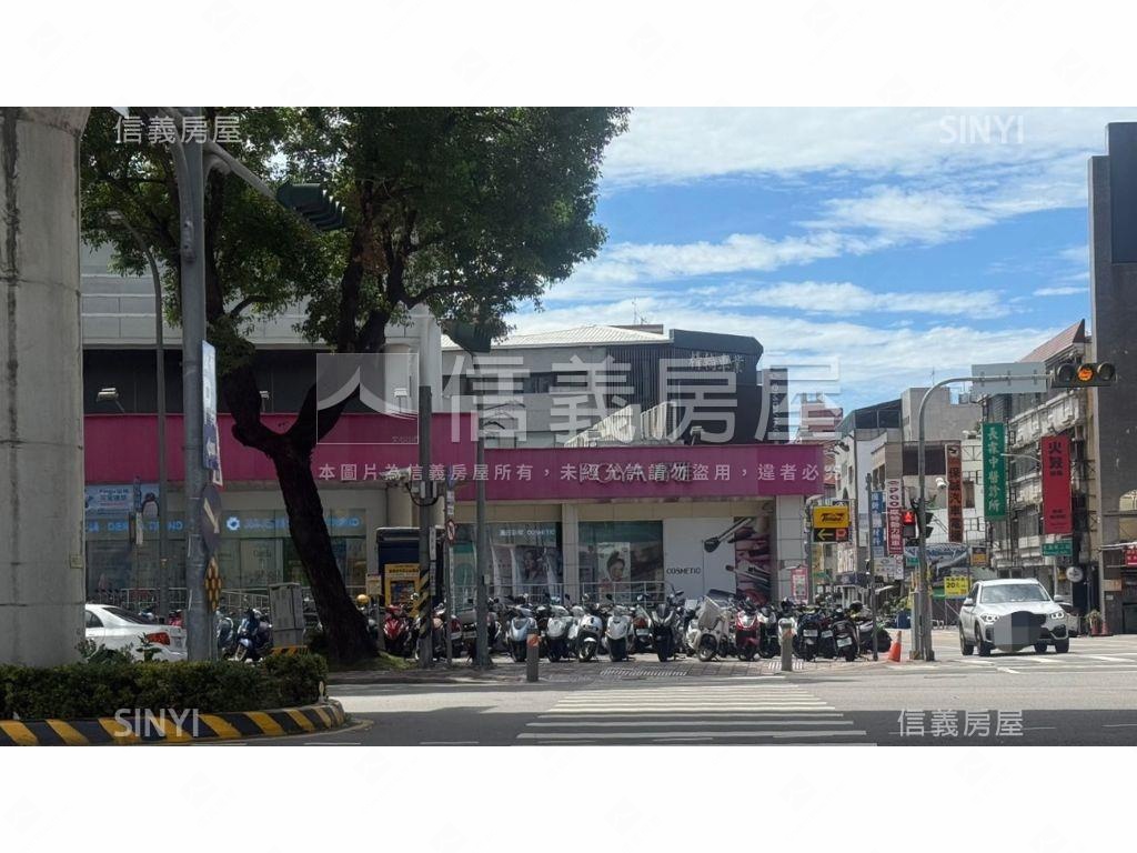 ★豐穀璞樂挑高樓店面釋出房屋室內格局與周邊環境