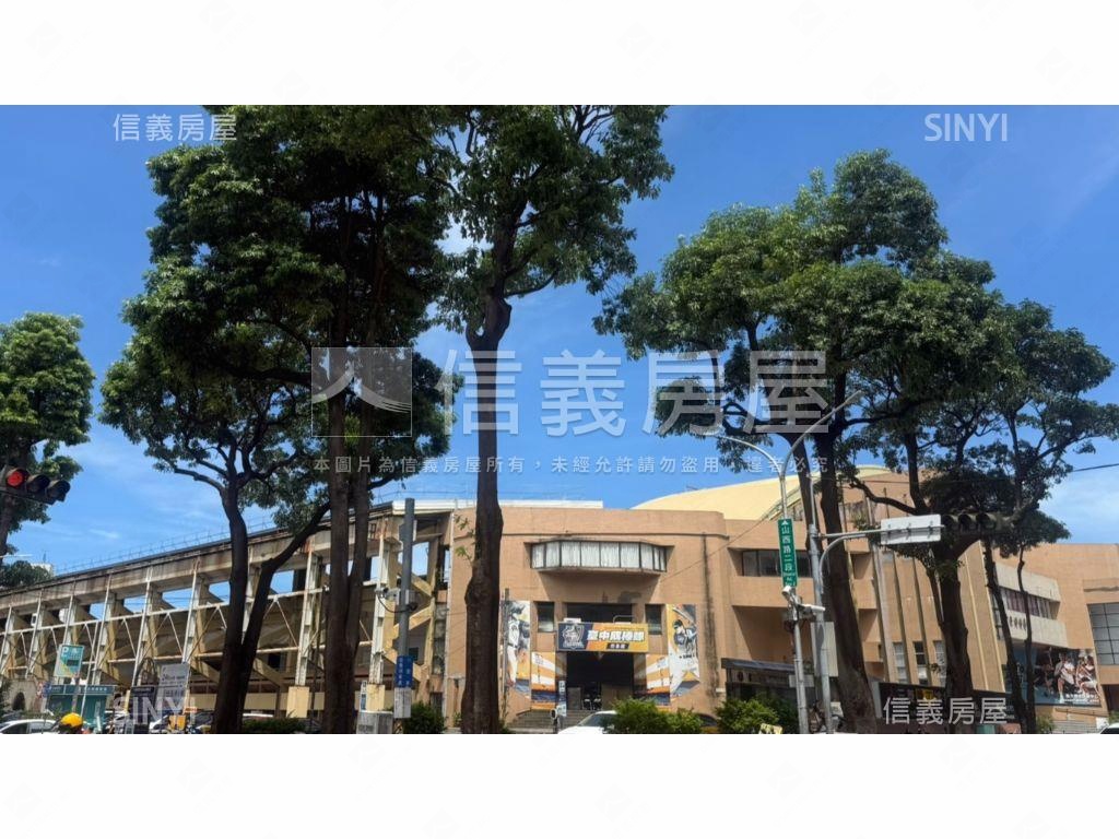 ★豐穀璞樂挑高樓店面釋出房屋室內格局與周邊環境