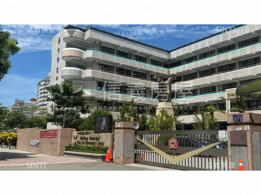★豐穀璞樂挑高樓店面釋出房屋室內格局與周邊環境