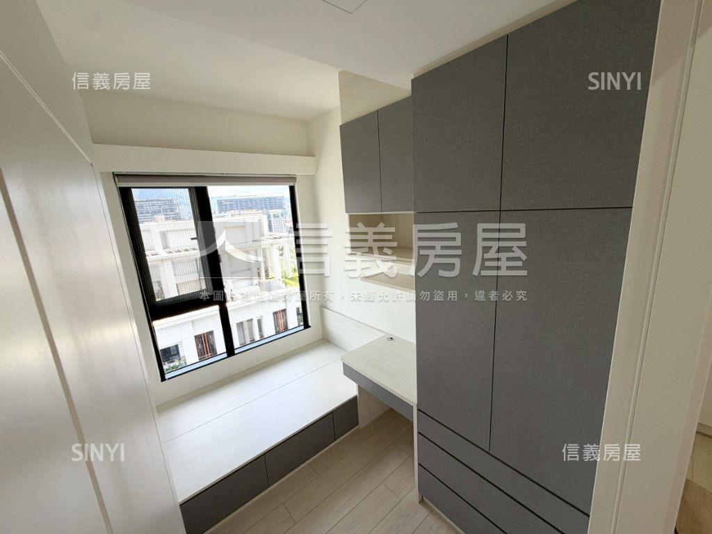 翔譽河畔•看１０１房屋室內格局與周邊環境