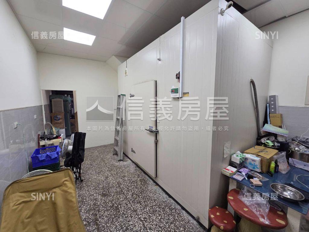 近大東正路吃市透店房屋室內格局與周邊環境