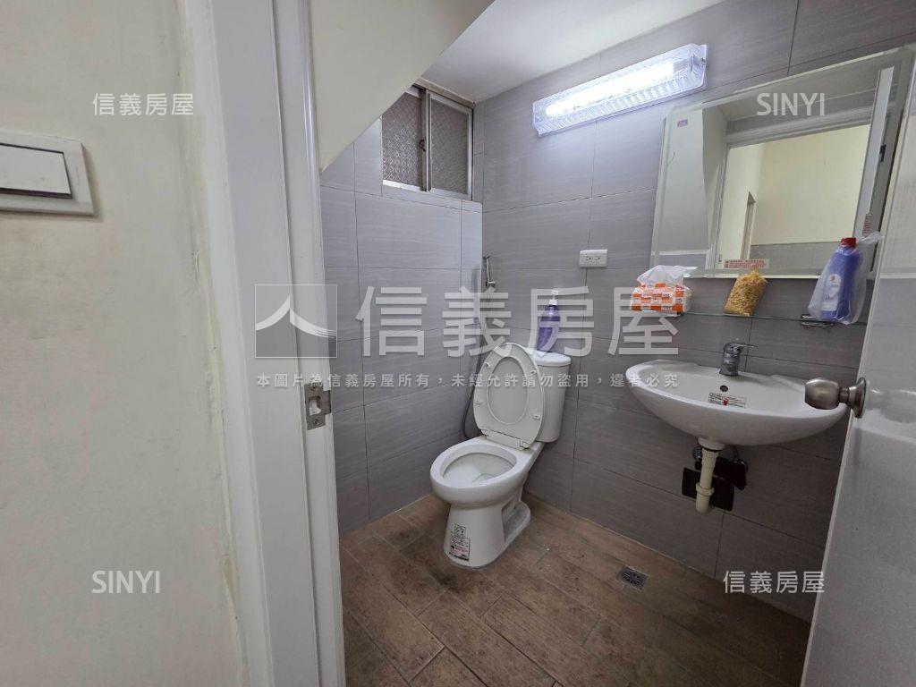 近大東正路吃市透店房屋室內格局與周邊環境