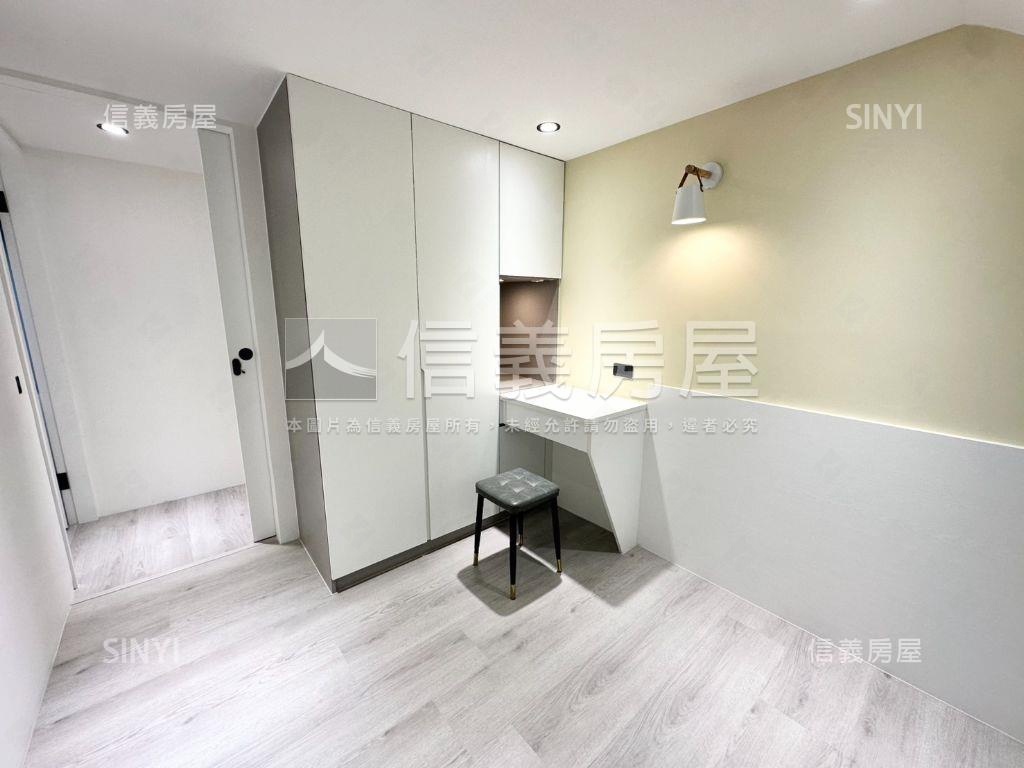 松江路邊間電梯兩房房屋室內格局與周邊環境