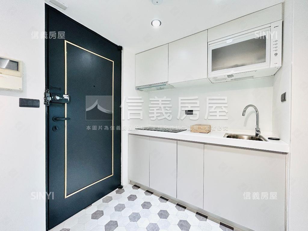 松江路邊間電梯兩房房屋室內格局與周邊環境