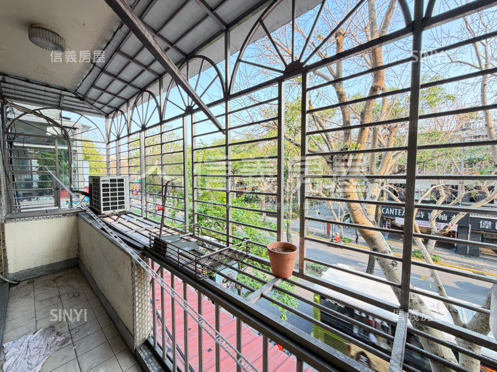 介壽國中黃金三樓房屋室內格局與周邊環境