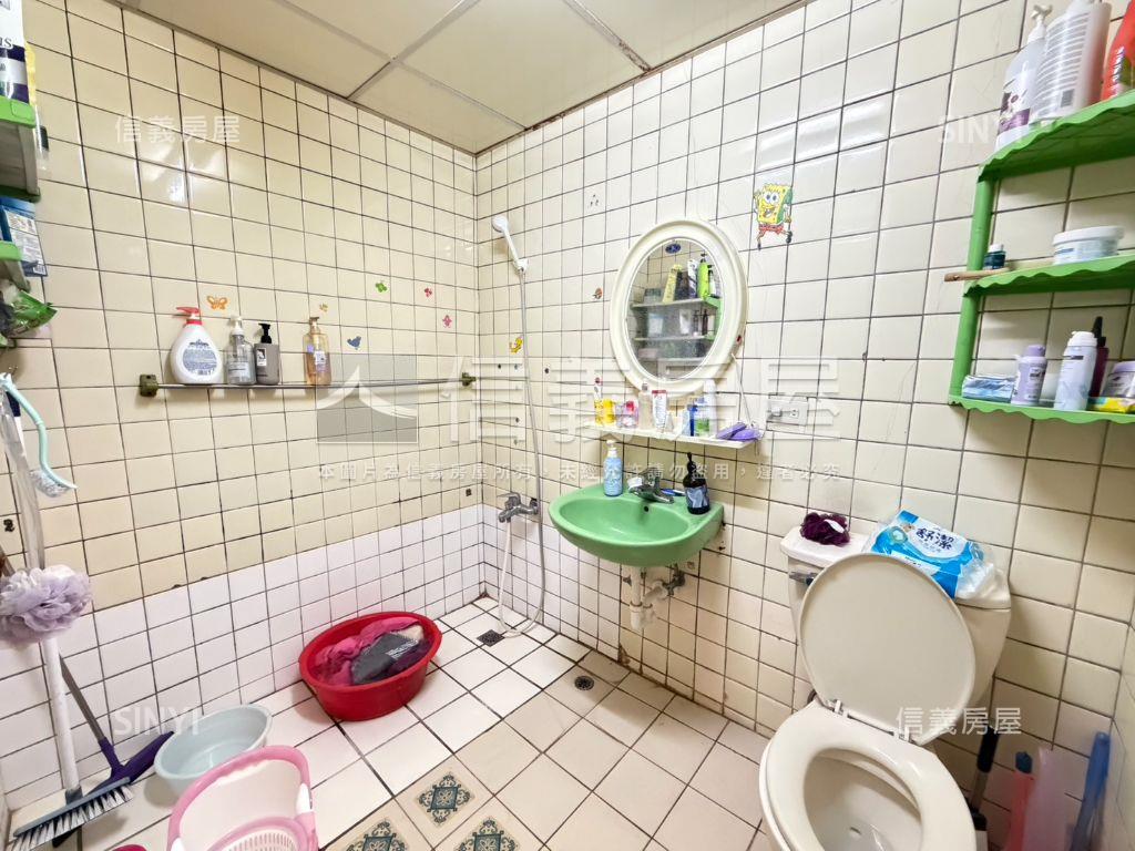 介壽國中黃金三樓房屋室內格局與周邊環境