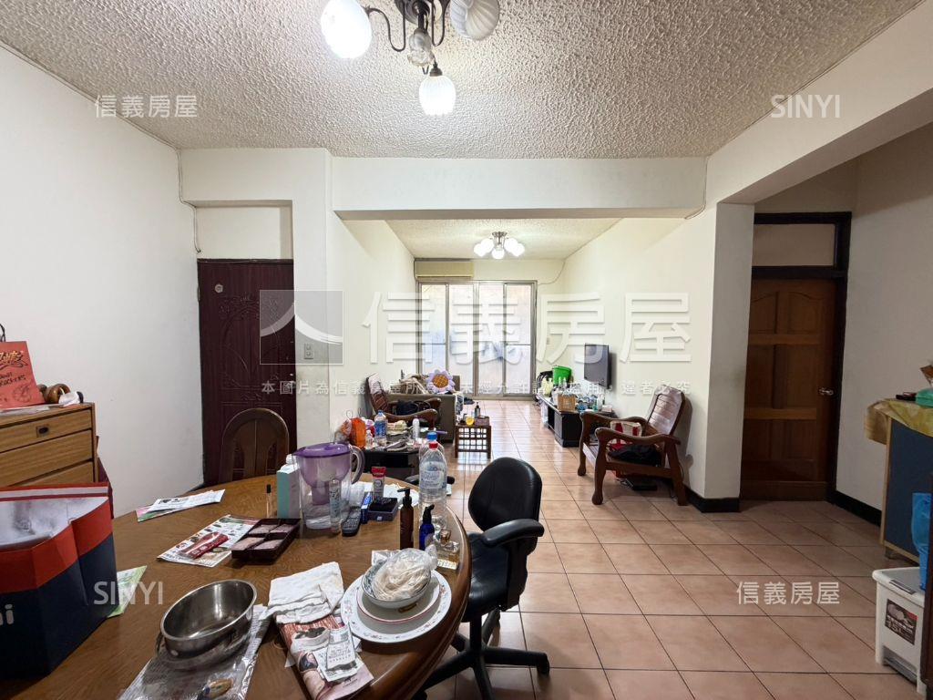 介壽國中黃金三樓房屋室內格局與周邊環境