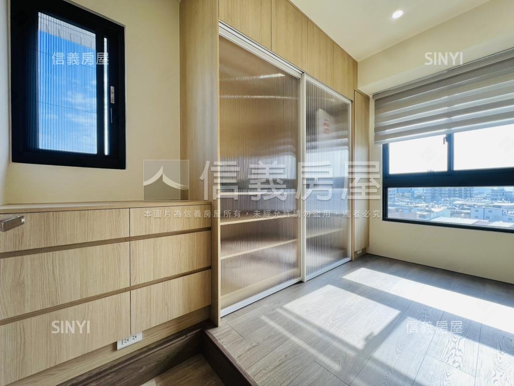 睦上田質感裝潢三房平車房屋室內格局與周邊環境