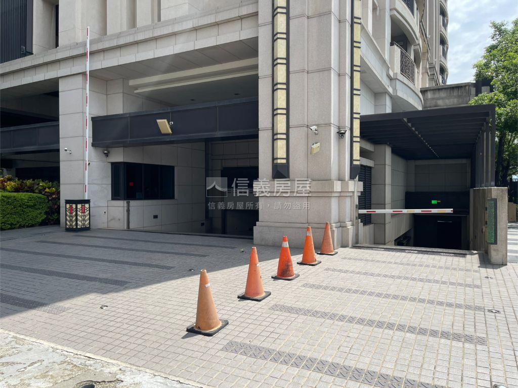 元城千謙苑高樓層朝南雙車房屋室內格局與周邊環境