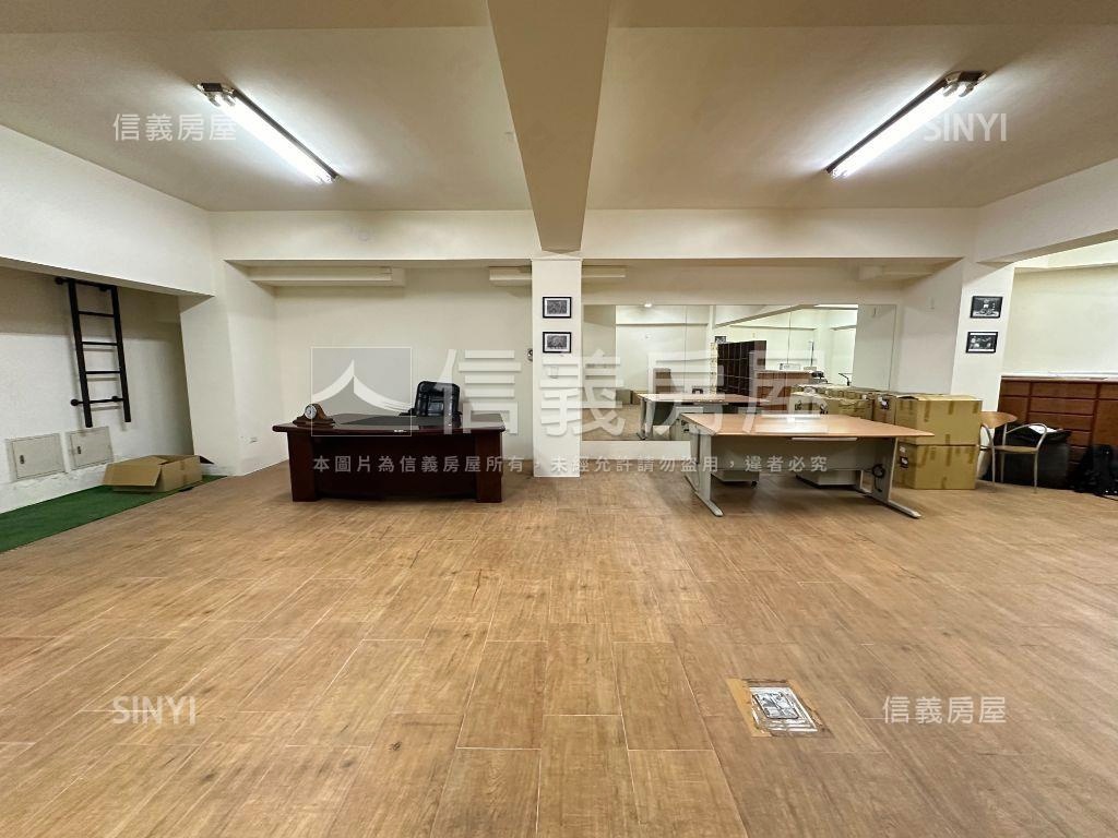 國美館藝文特區獨棟極品房屋室內格局與周邊環境
