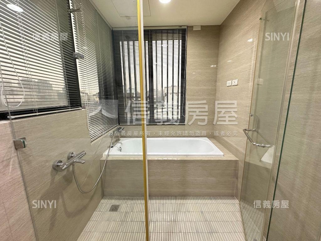 國美館藝文特區獨棟極品房屋室內格局與周邊環境
