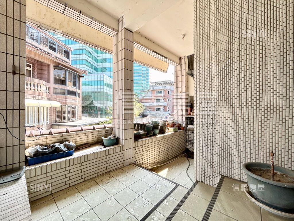 新竹建功稀有美透天房屋室內格局與周邊環境