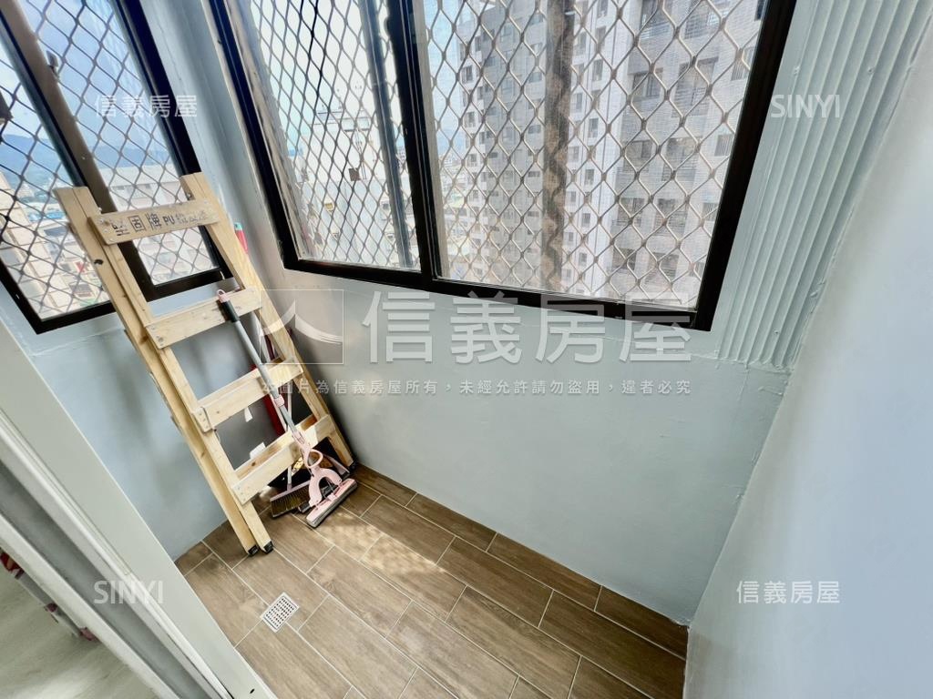 低總價重新裝潢大四房車位房屋室內格局與周邊環境
