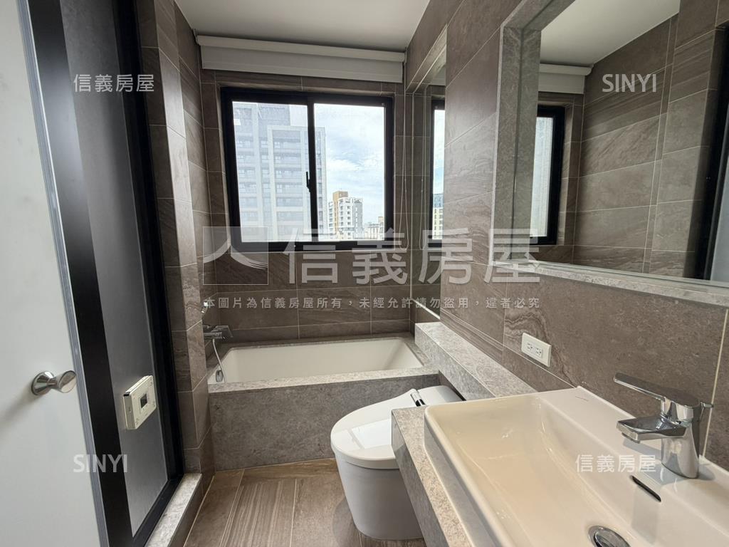 專任＿自在邊間優美平車房屋室內格局與周邊環境