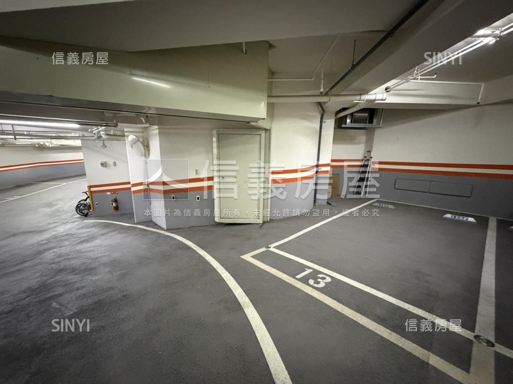 專任＿自在邊間優美平車房屋室內格局與周邊環境