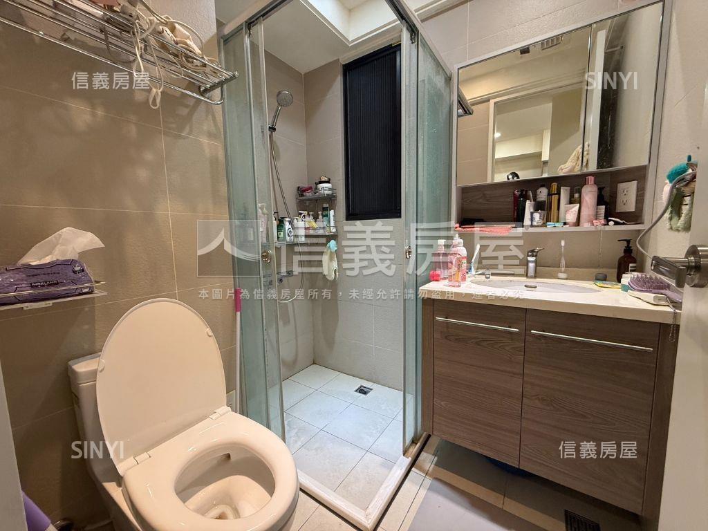 近高鐵日和花園２房車位房屋室內格局與周邊環境