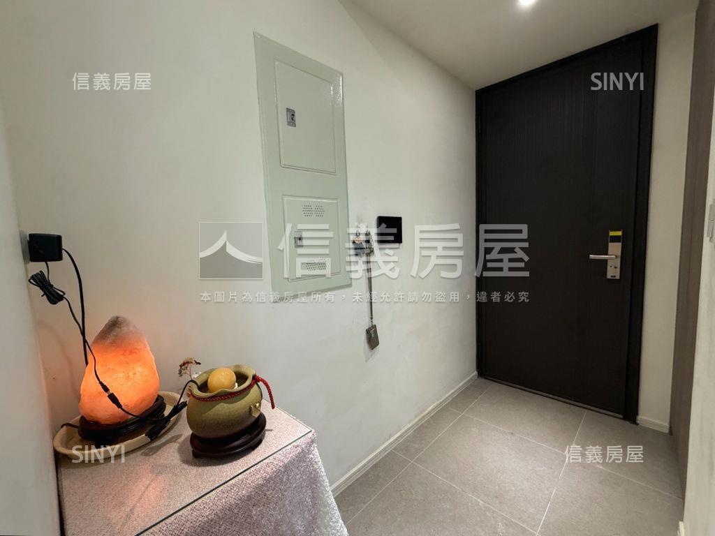 近高鐵日和花園２房車位房屋室內格局與周邊環境