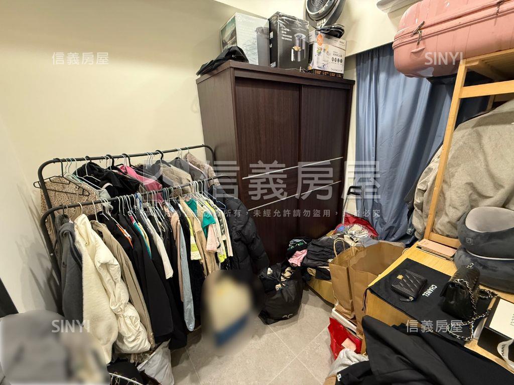 近高鐵日和花園２房車位房屋室內格局與周邊環境