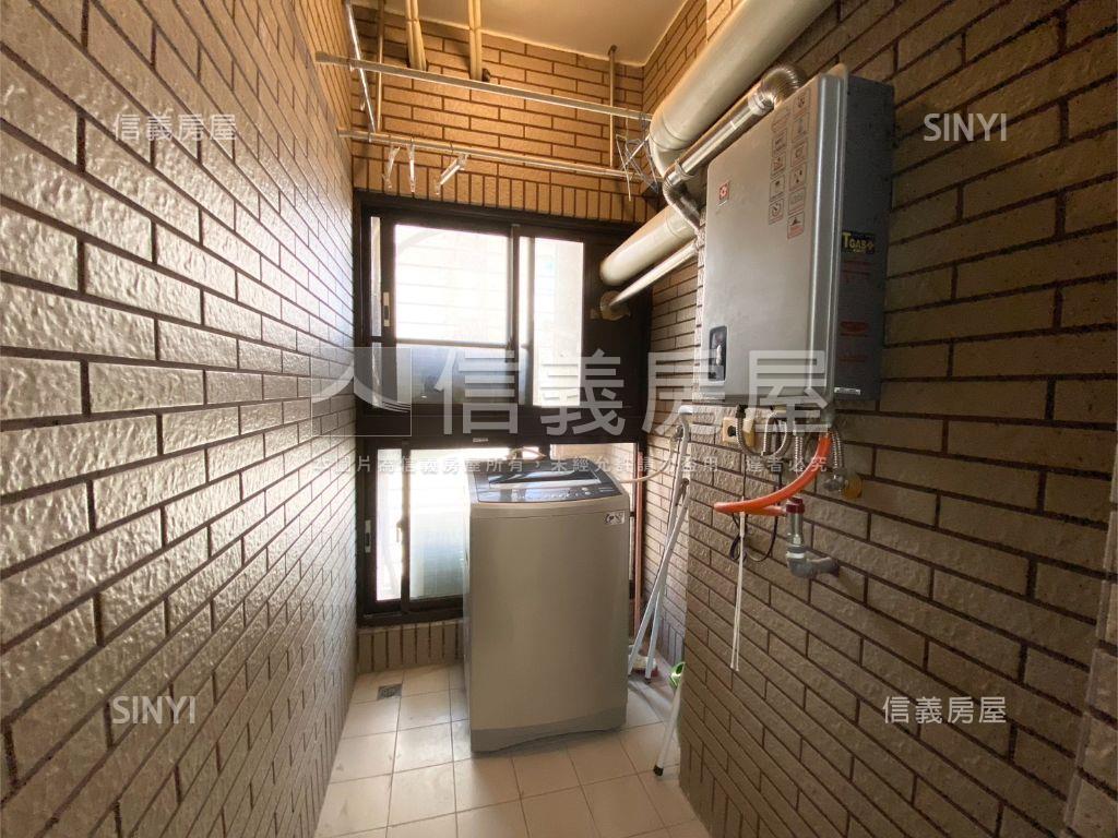 太子四季二房平車房屋室內格局與周邊環境