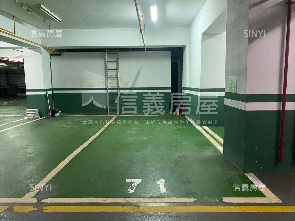 太子四季二房平車房屋室內格局與周邊環境
