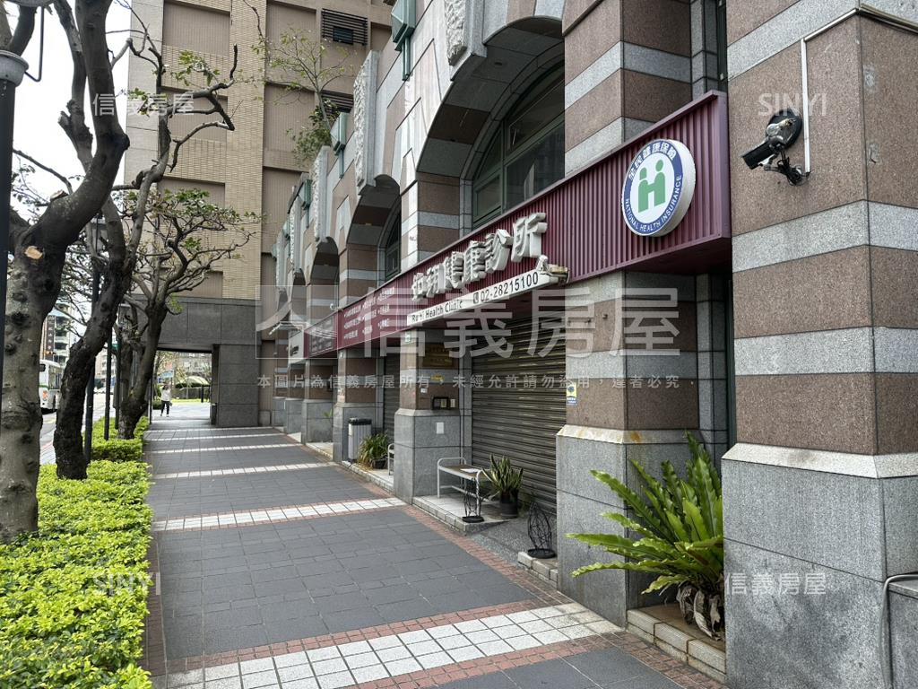 榮總振興金店面房屋室內格局與周邊環境