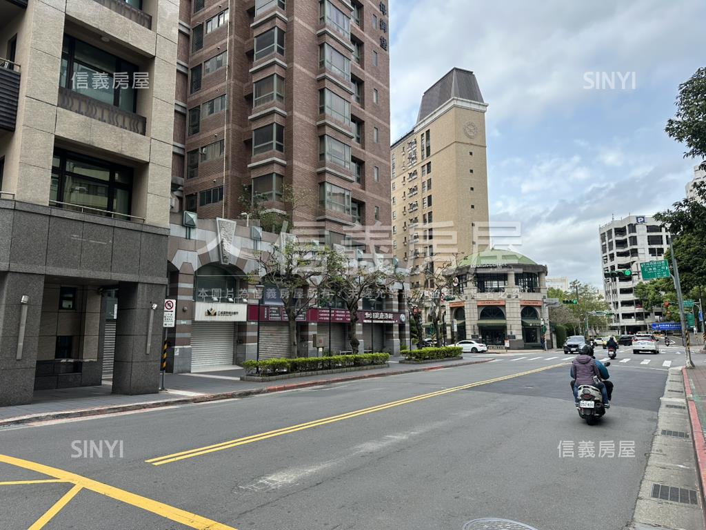 榮總振興金店面房屋室內格局與周邊環境