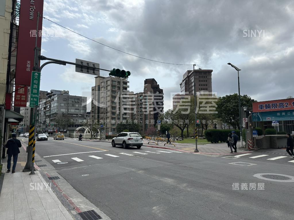 榮總振興金店面房屋室內格局與周邊環境