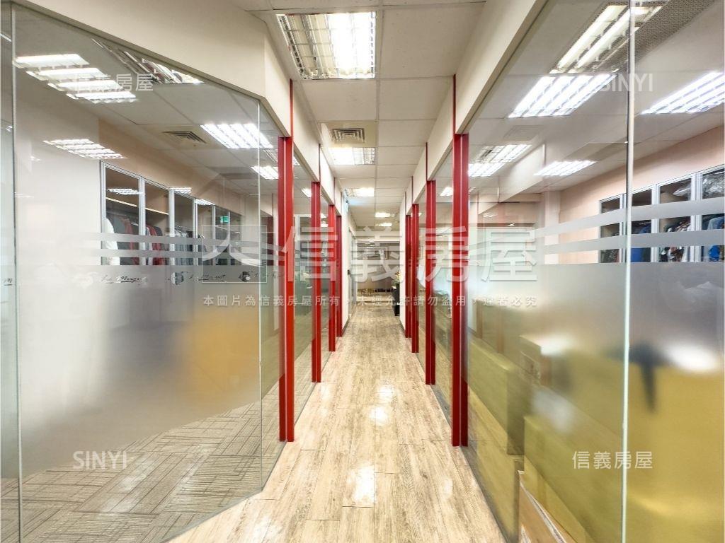 蒙德里安Ａ＋Ｂ房屋室內格局與周邊環境