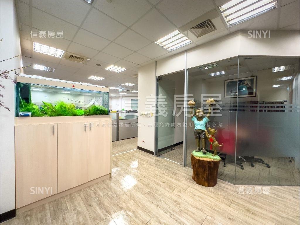 蒙德里安Ａ＋Ｂ房屋室內格局與周邊環境