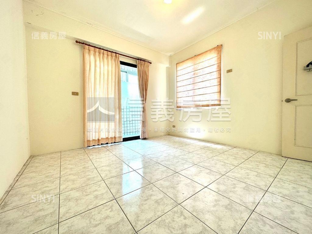 連綿山景觀長青透天房屋室內格局與周邊環境